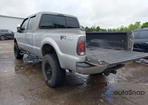 2001 Ford F-250 Lariat/Xl/Xlt from USA, damaged, VIN 1FTNW21F11EC38706